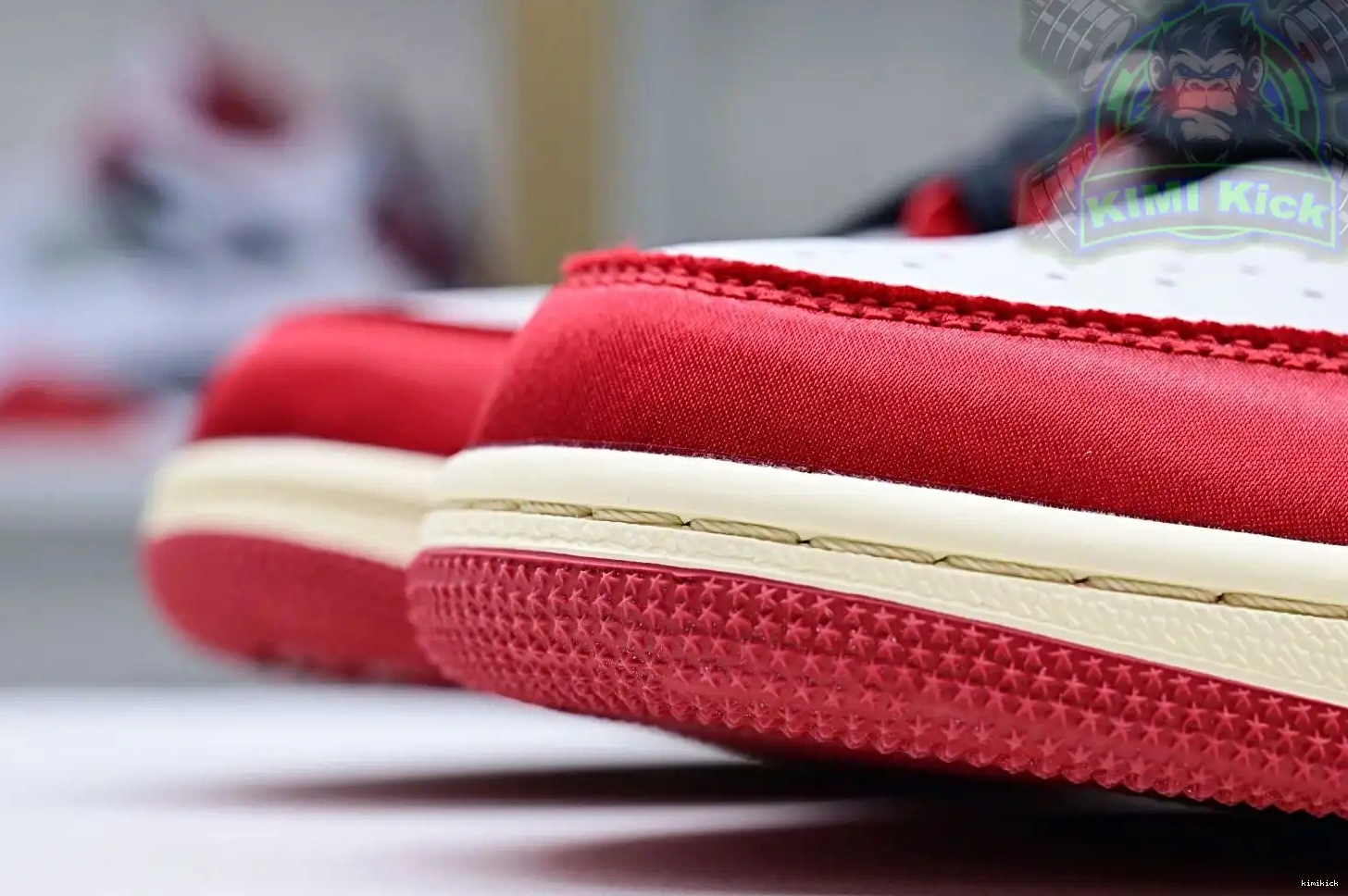 Low Trophy “Away” OG Room 1 Jordan Air x Jordan Kimikick 0621
